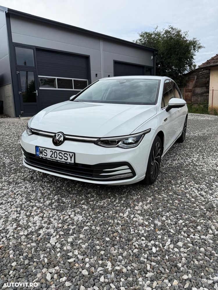 VOLKSWAGEN Golf 2021