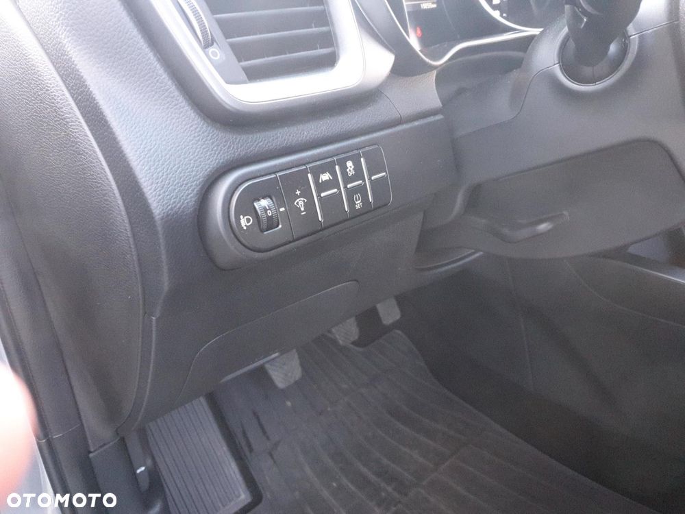 Kia Ceed 1.5 T-GDI M - 20