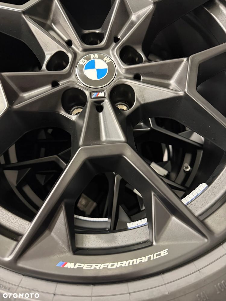 NOWE Oryginalne koła zimowe 19" BMW 942M 5 i5 G60 G61 245/45R19 275/40R19 - 11