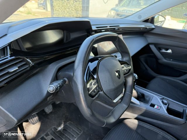 Peugeot 308 - 15