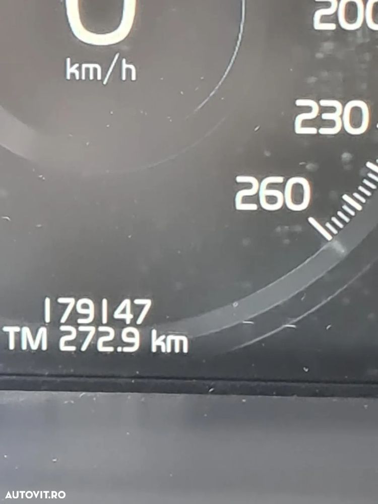 Volvo XC 90 D4 Geartronic Momentum - 10