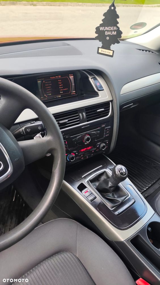 Audi A4 Limousine 1.8 TFSI Attraction - 8