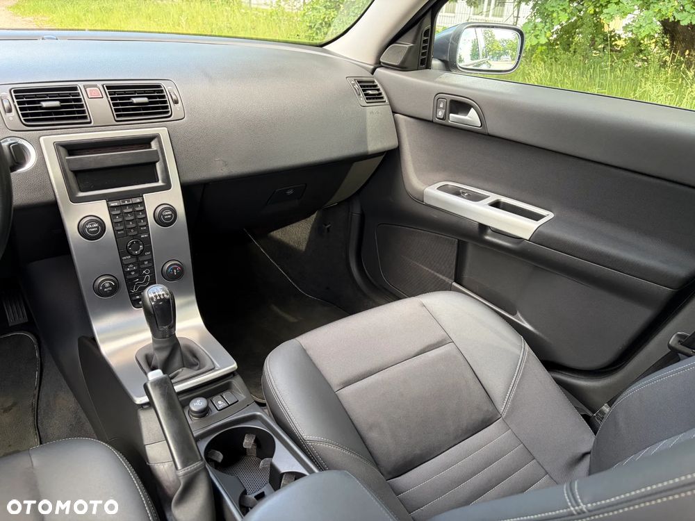 Volvo S40 T5 Summum - 10