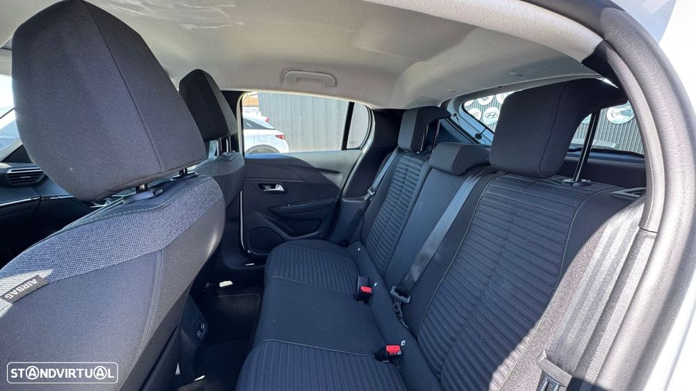 Peugeot e-208 50 kWh Active Pack - 11