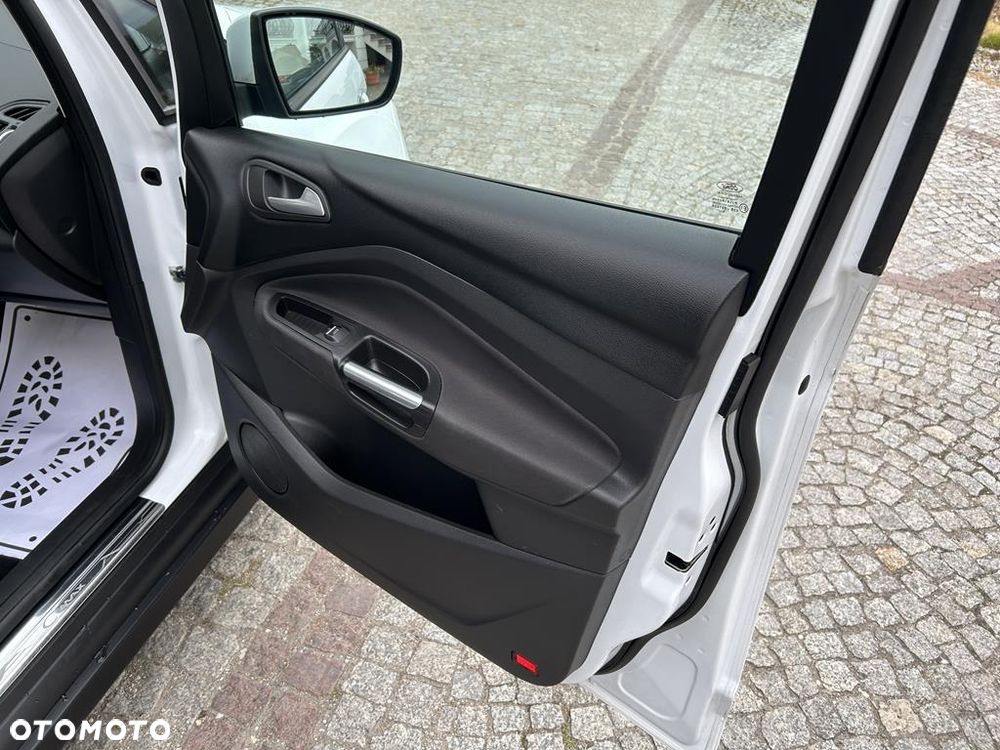Ford Grand C-MAX 1.5 TDCi Start-Stopp-System Titanium - 19