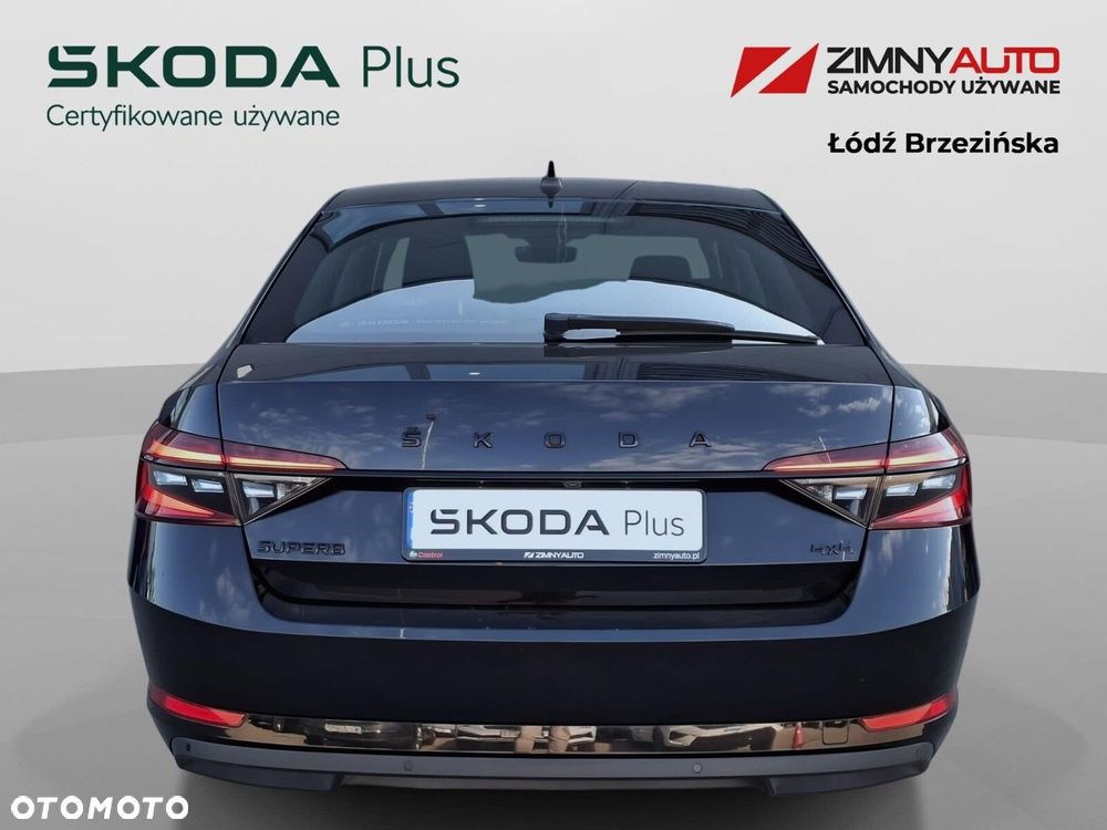 Skoda Superb 2.0 TDI SCR 4x4 Style DSG - 8
