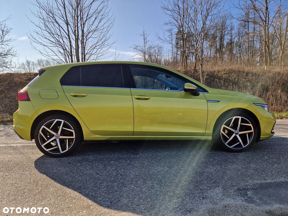 Volkswagen Golf 1.5 TSI BMT Evo IQ Drive DSG - 12