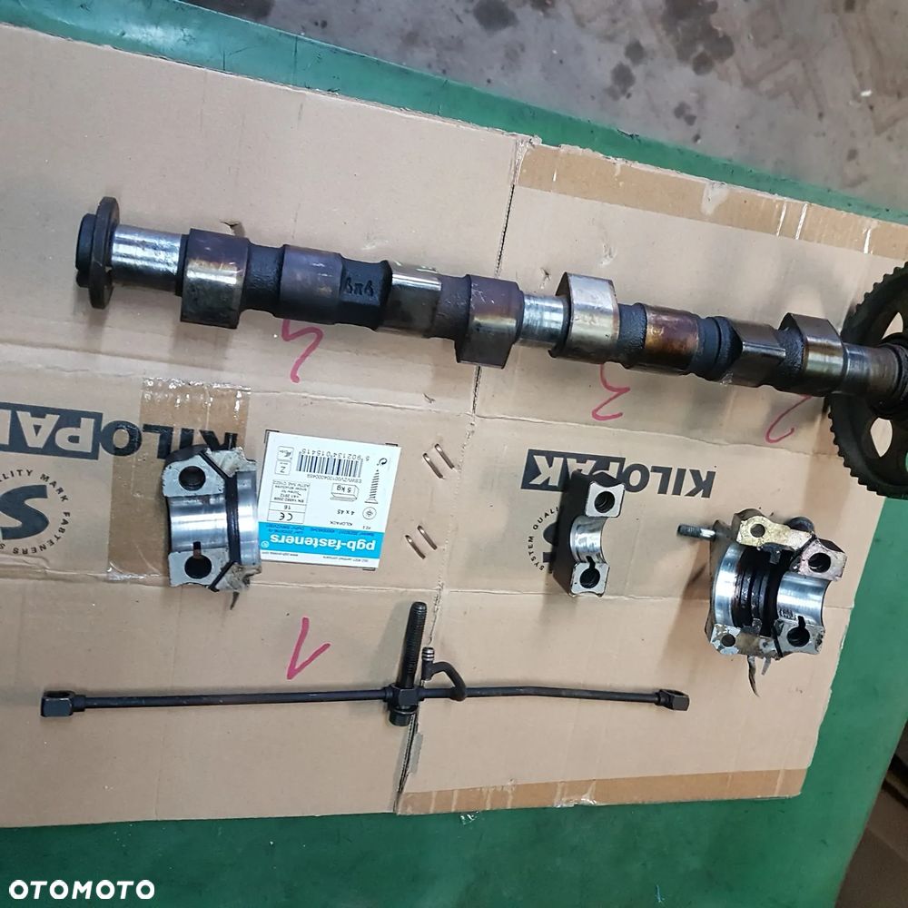 podpora koło pasowe wałka rozrządu doblo siena palio lancia punto seicento cinQecento uno panda 1.2 1.1 8v 96- - 1