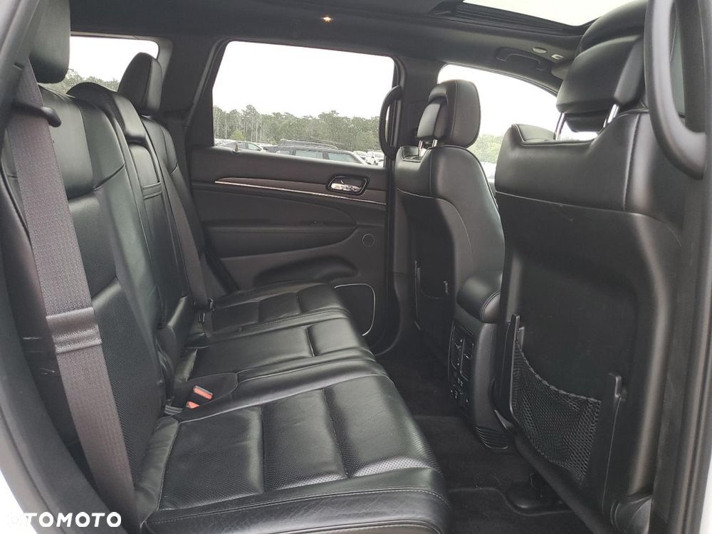 Jeep Grand Cherokee - 9