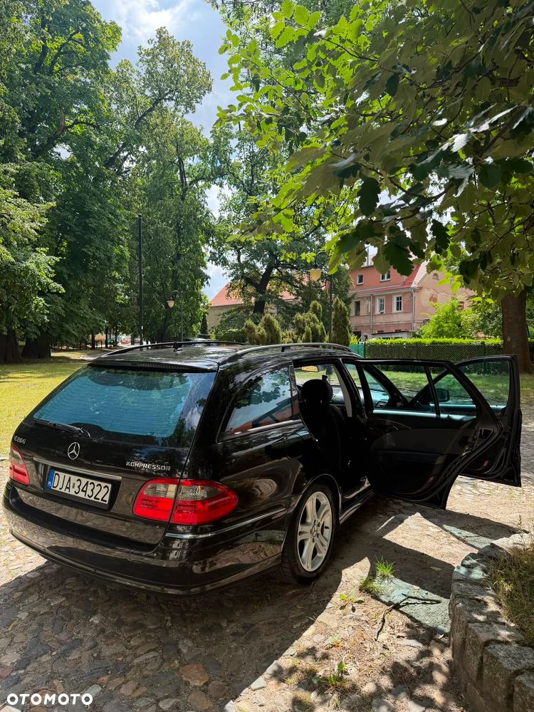 Mercedes-Benz Klasa E - 8