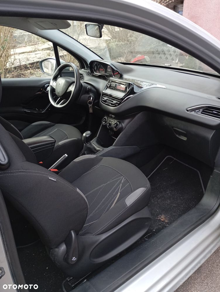 Peugeot 208 1.4 VTi Active - 7