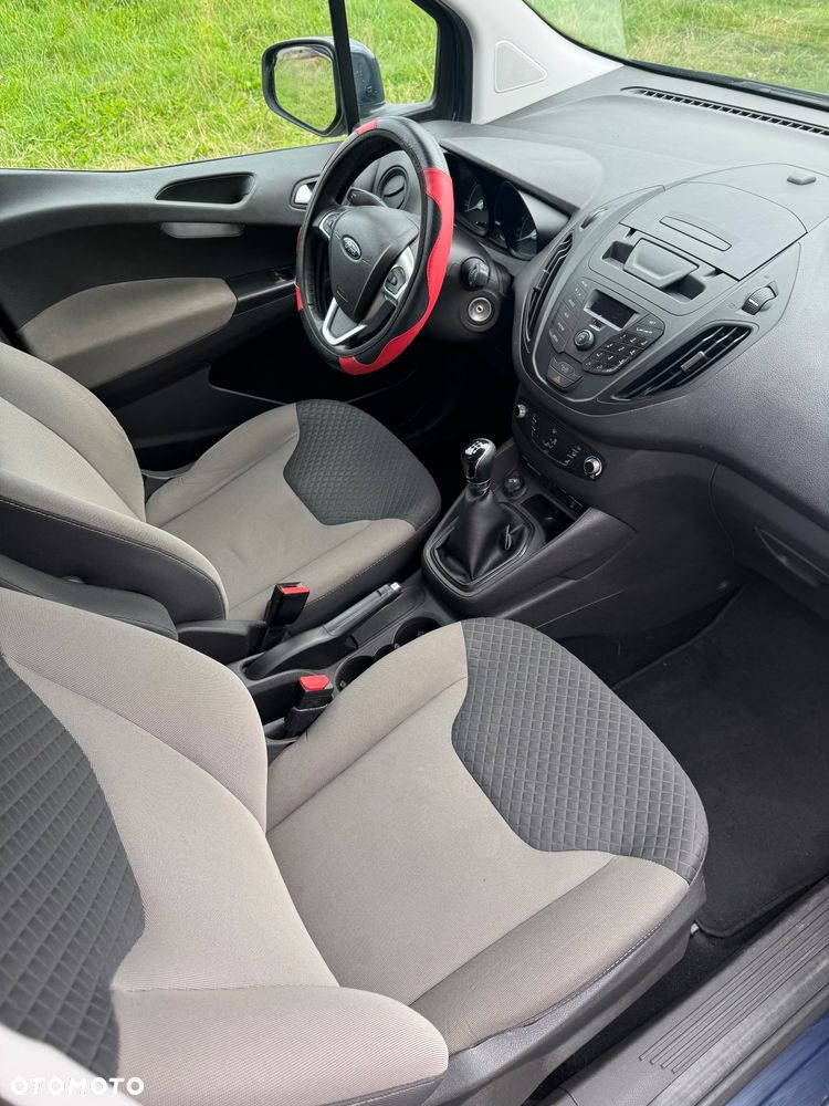 Ford Tourneo Courier - 9