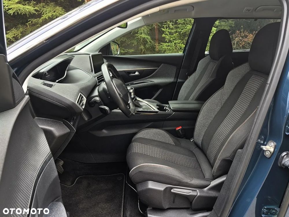 Peugeot 5008 - 6
