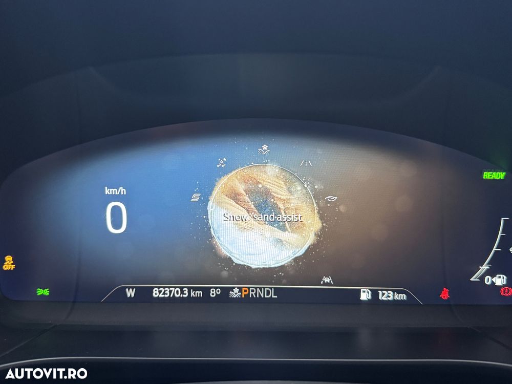 Ford Kuga 2.5 Duratec FHEV ST-LINE X - 26