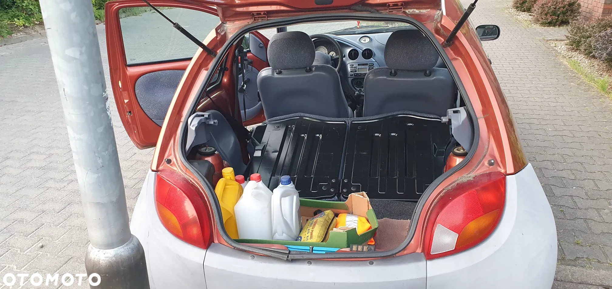 Ford KA 1.3 - 12