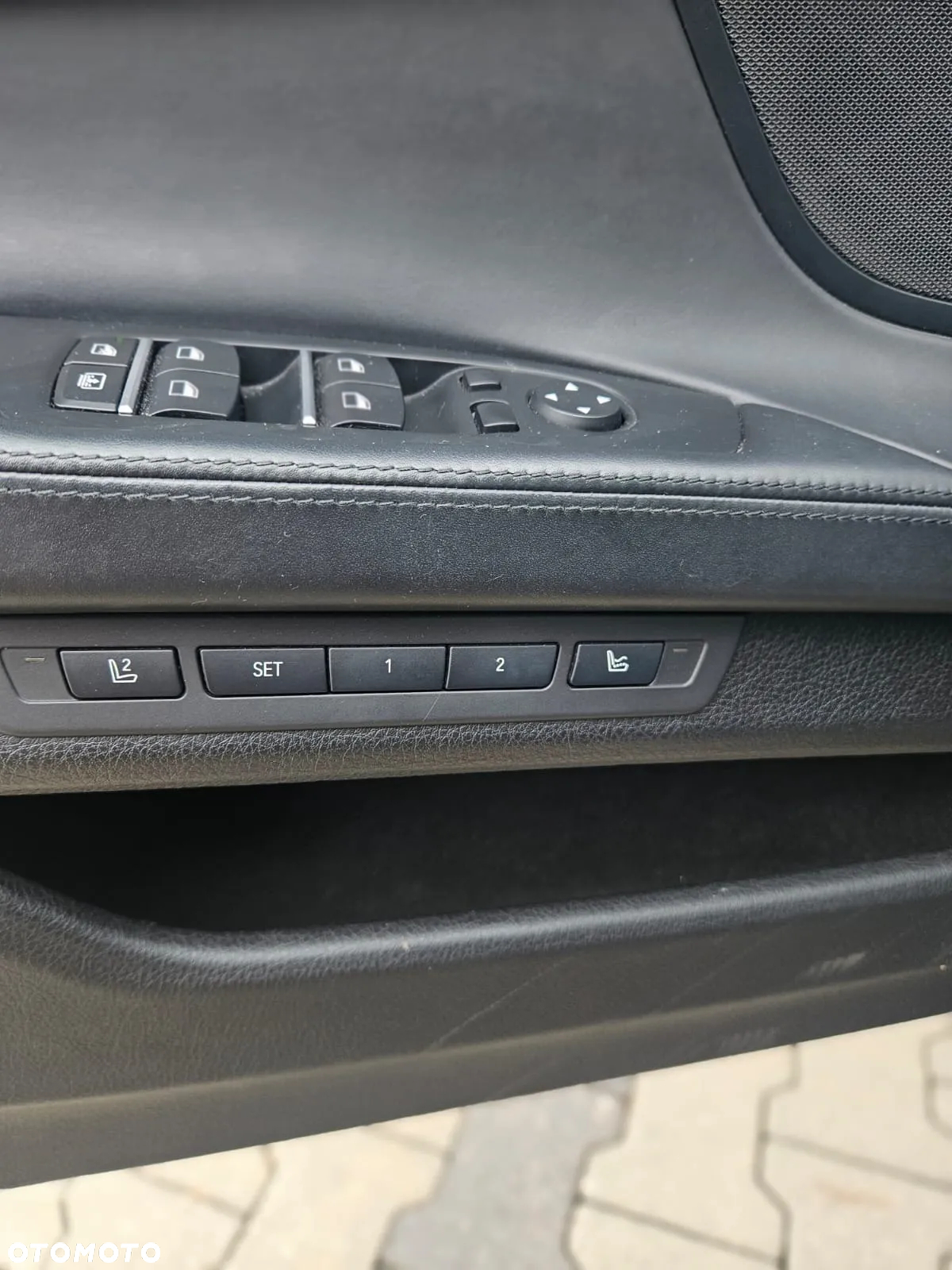 BMW Seria 7 750d xDrive Blue Performance Edition Exclusive - 23