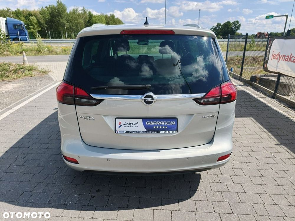 Opel Zafira - 8