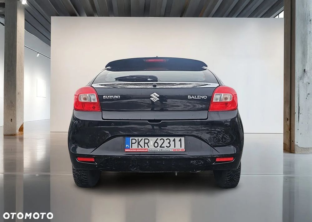 Suzuki Baleno 1.2 Dualjet Club - 4