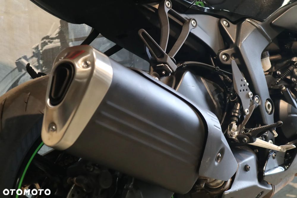 Kawasaki Ninja - 25