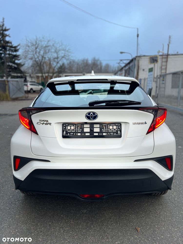 Toyota C-HR - 6
