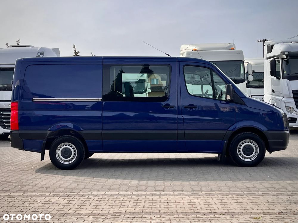 Volkswagen CRAFTER 7 OSÓB / SALON POLSKA / BEZWYPADKOWY / PIERWSZY WŁAŚCICIEL / 2.0 140KM ! ! - 7