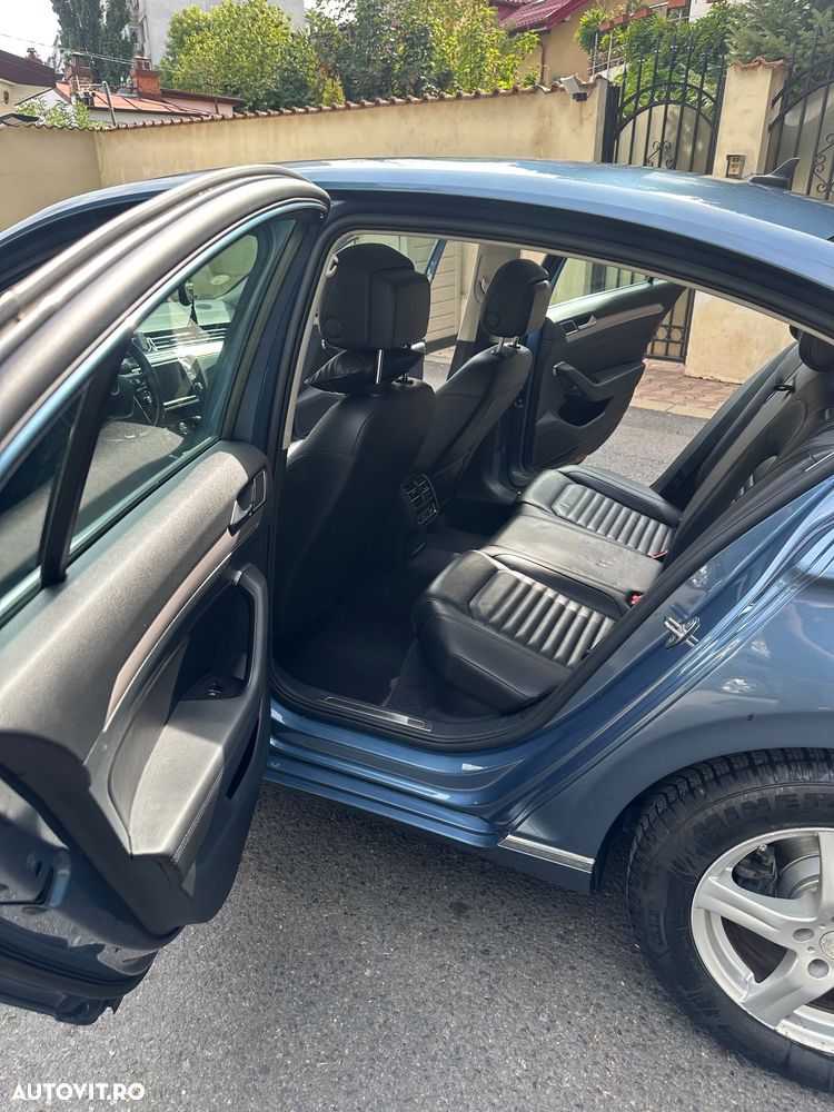 Volkswagen Passat 2.0 TDI DSG Comfortline - 6