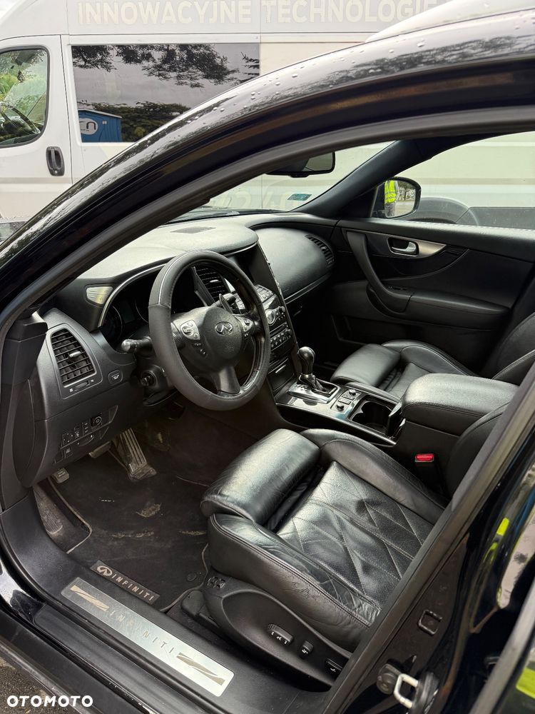 Infiniti FX FX37 S - 2