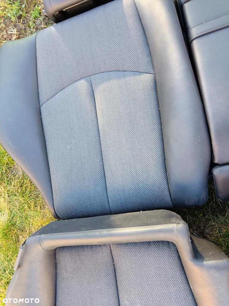 MERCEDES W211 LIFT KOMBI KANAPA PÓŁ SKÓRA CZARNA - 11
