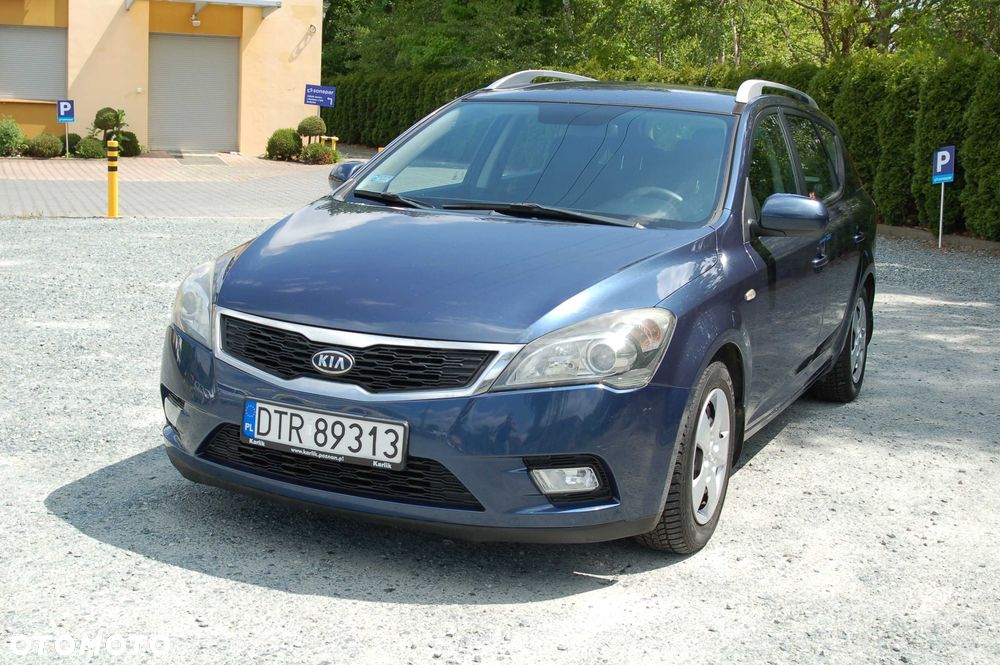 Kia Ceed - 3