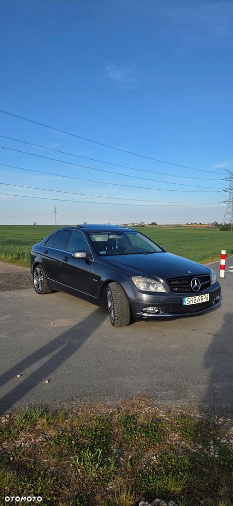 Mercedes-Benz Klasa C 320 CDI Avantgarde 4-Matic - 9