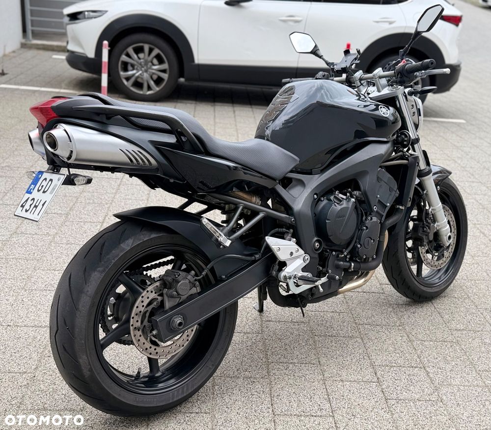 Yamaha FZ6 - 5