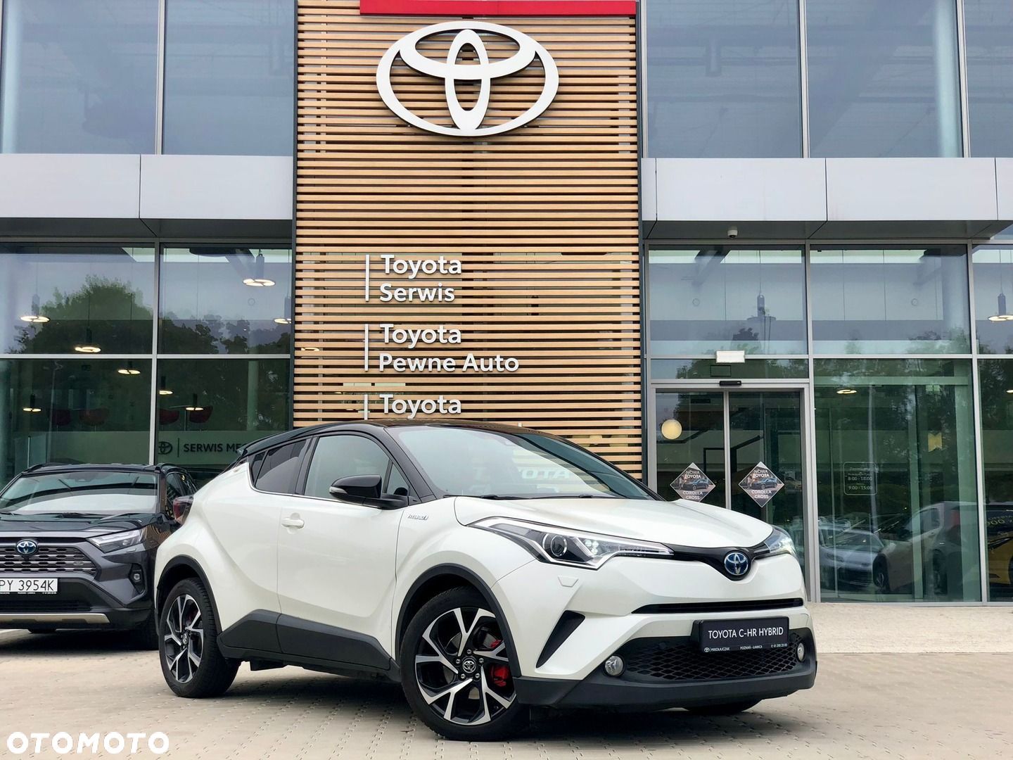 Toyota C-HR 1.8 Hybrid Prestige - 1