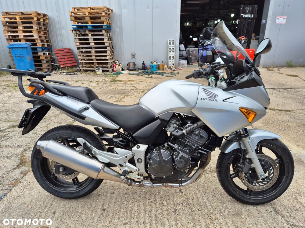 Honda CBF - 11