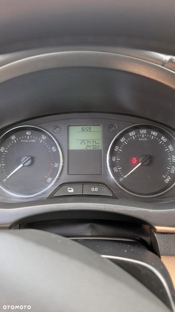 Skoda Fabia 1.2 TSI Ambition - 26