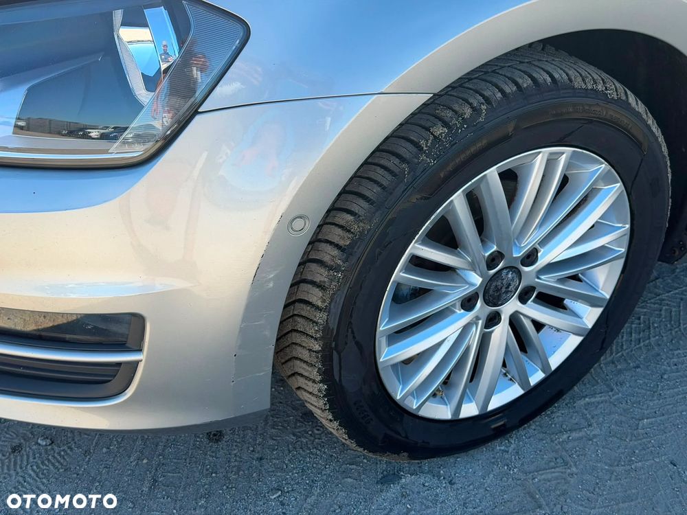 Volkswagen Golf 1.2 TSI BMT Trendline - 5