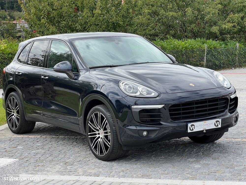 Porsche Cayenne Diesel Platinum Edition - 12
