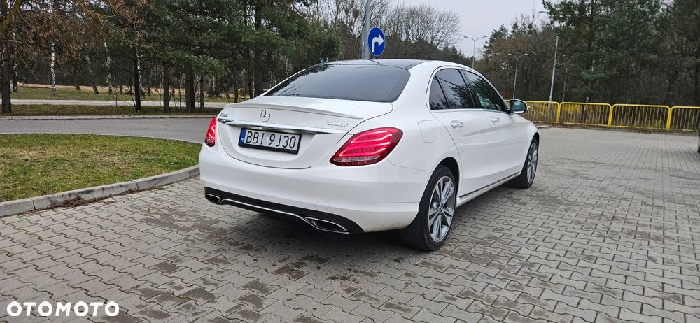 Mercedes-Benz Klasa C 300 9G-TRONIC Avantgarde - 10