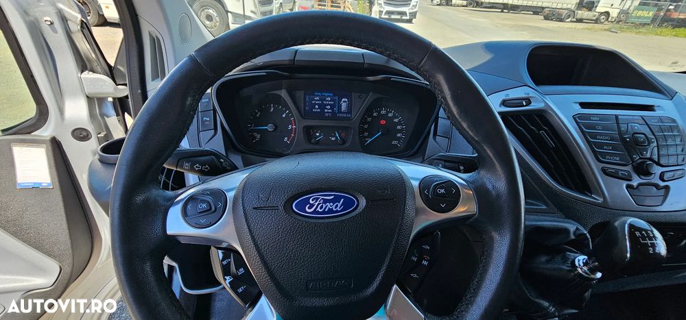 Ford Transit Custom - 8