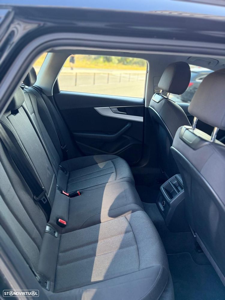 Audi A4 Avant 2.0 TDI - 14