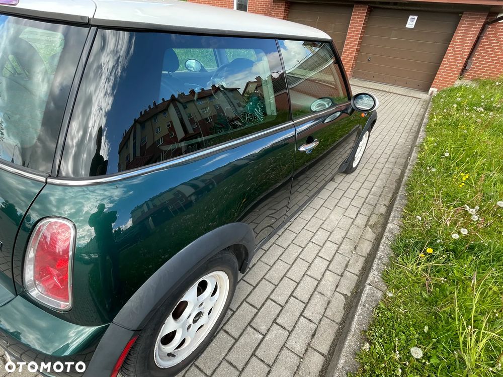 MINI Cooper Standard - 3