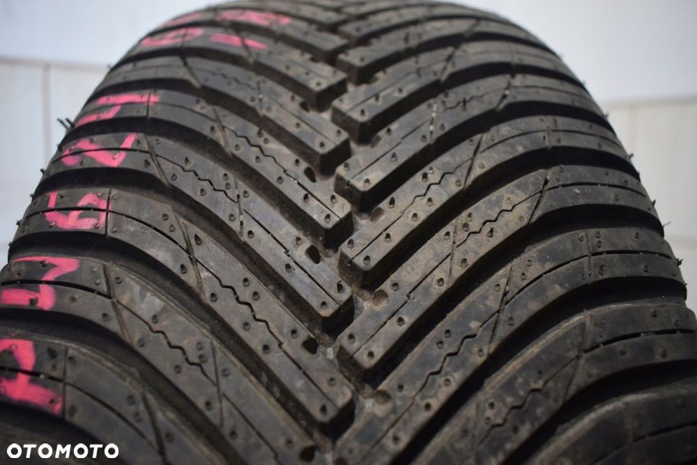 R18 225/60 Maxxis Premitra All Season AP3 SUV - 1