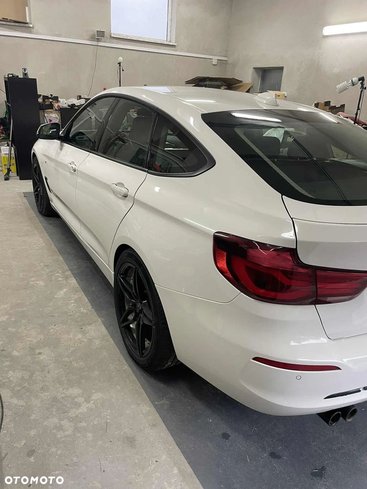 BMW Seria 3 320i Advantage sport - 8