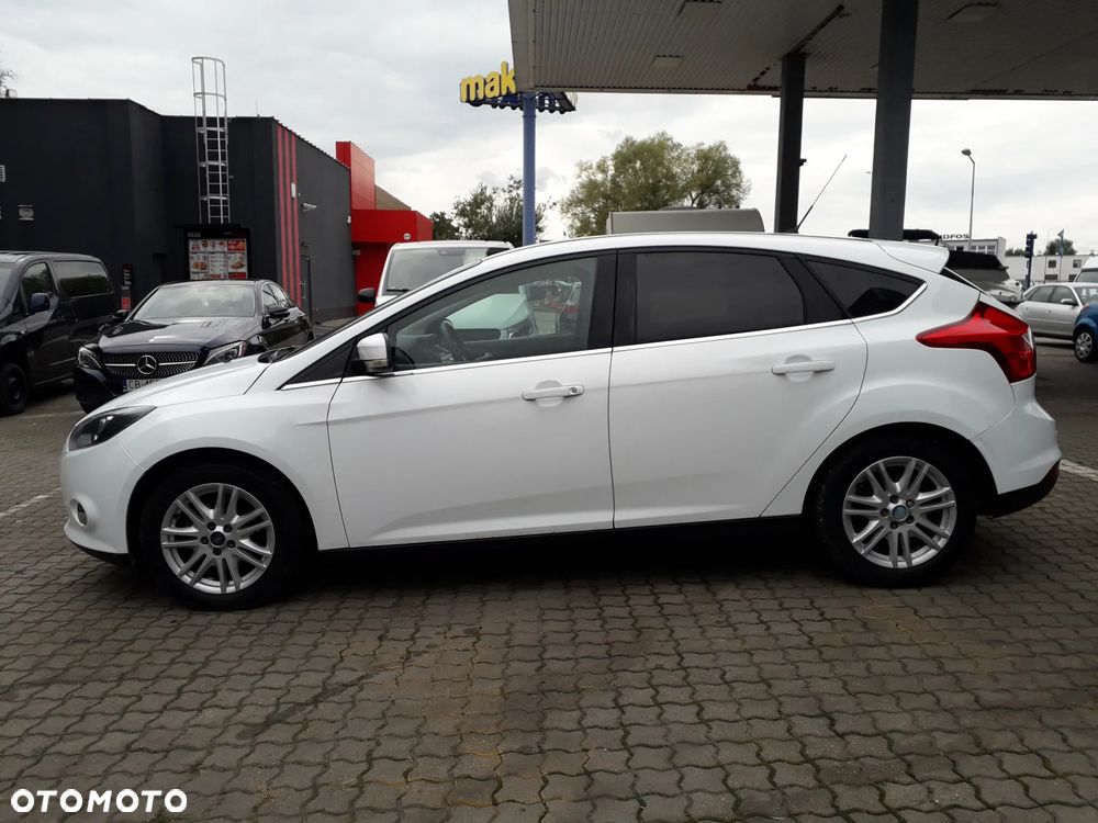 Ford Focus 1.0 EcoBoost Titanium - 3