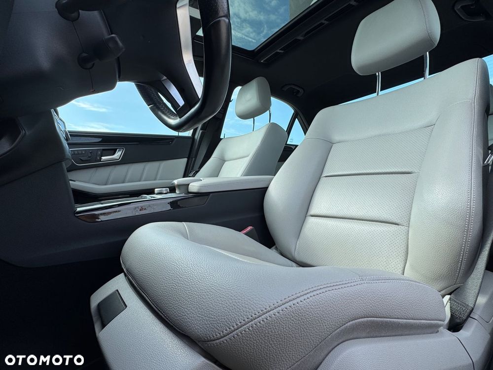 Mercedes-Benz Klasa E 350 4Matic BlueEFFICIENCY 7G-TRONIC Avantgarde - 14