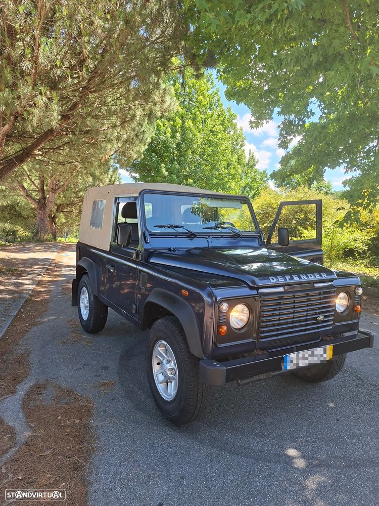Land Rover Defender 90 2.2 CRD E - 5