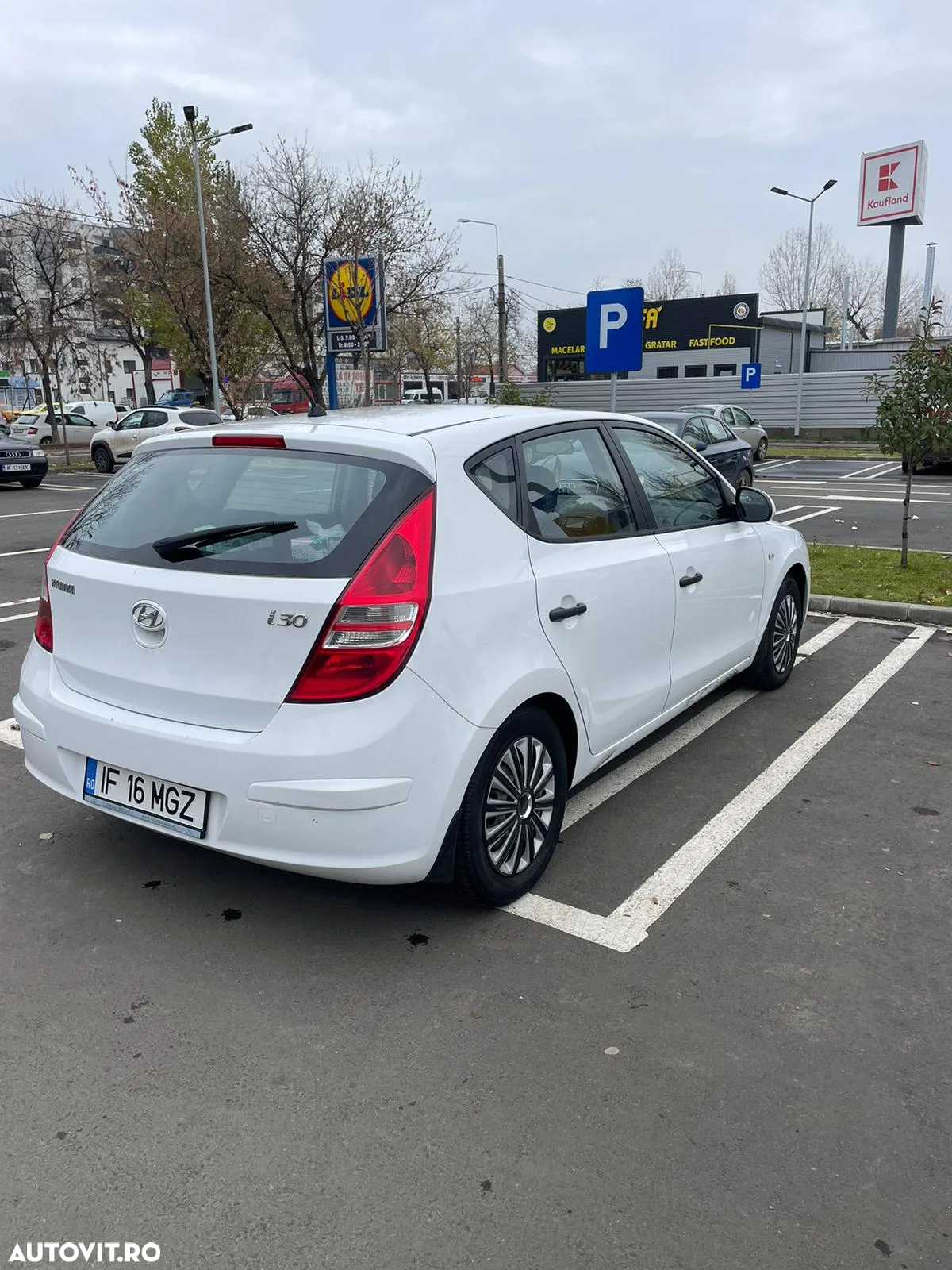 Hyundai i30 1.4 DOHC GL CLASSIC - 3