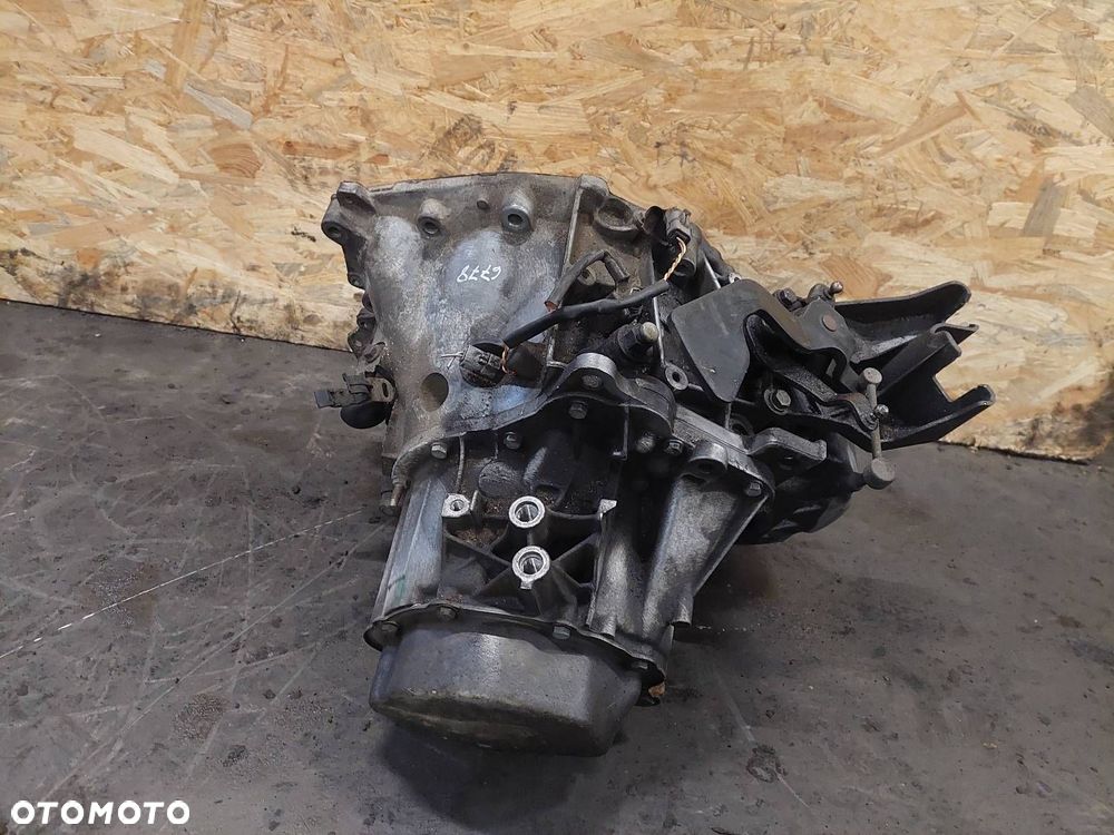 SKRZYNIA BIEGÓW CITROEN C5 I 2.0 16V MANUAL 5 BIEGÓW 20DL31 - 4