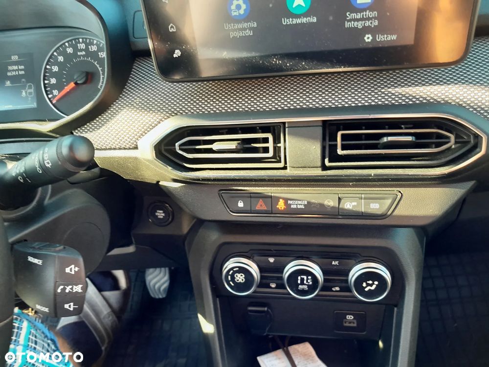Dacia Sandero 1.0 TCe Laureate S&S - 11