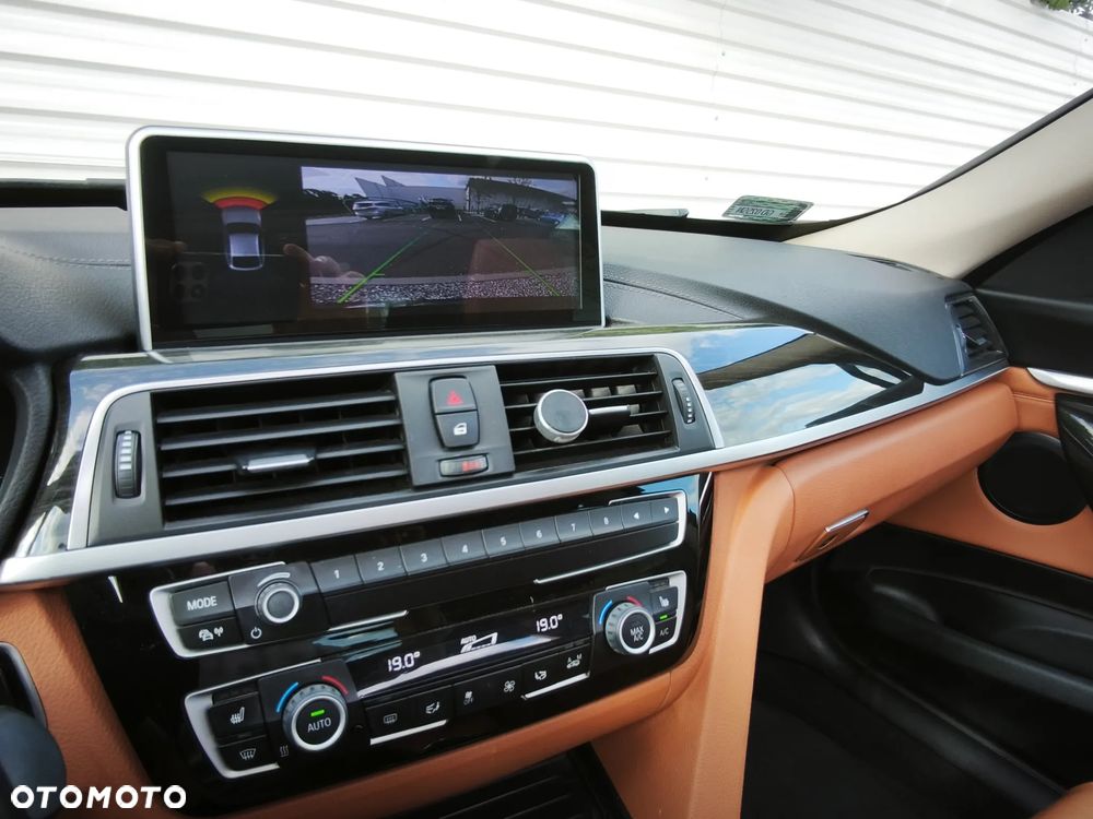 BMW 3GT 320d xDrive Luxury Line - 35
