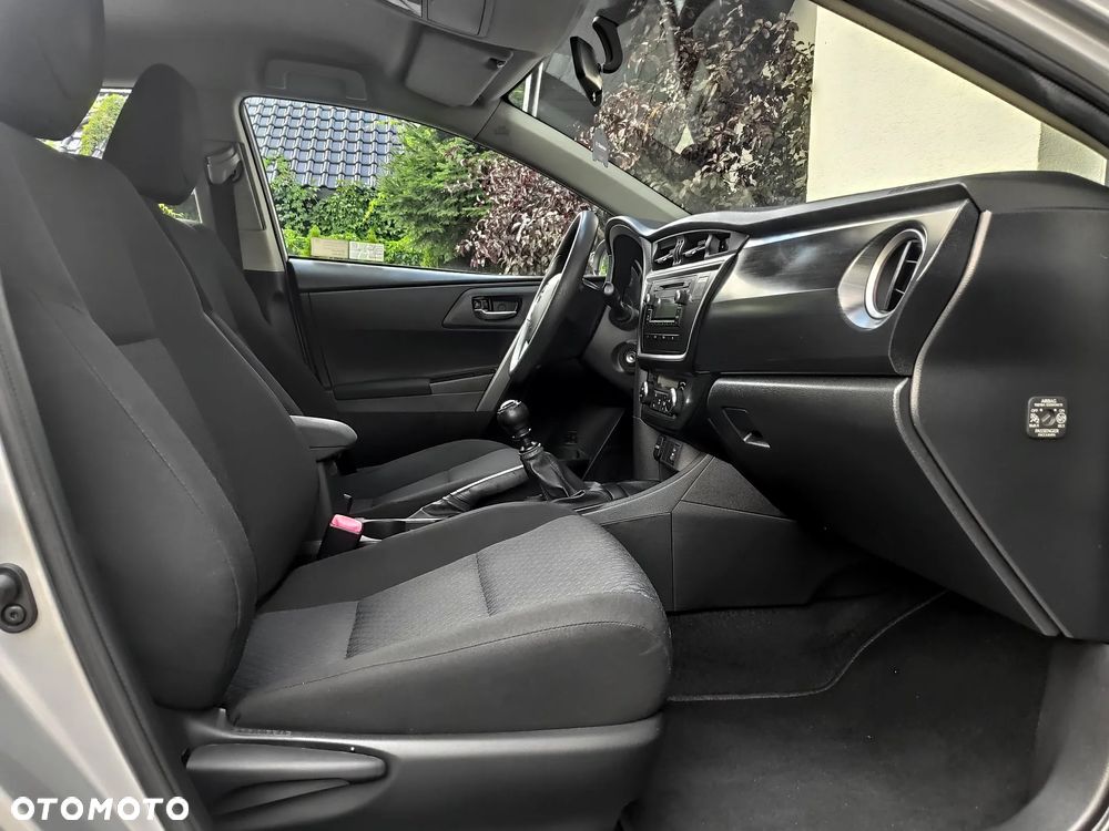 Toyota Auris 1.33 VVT-i Comfort - 9